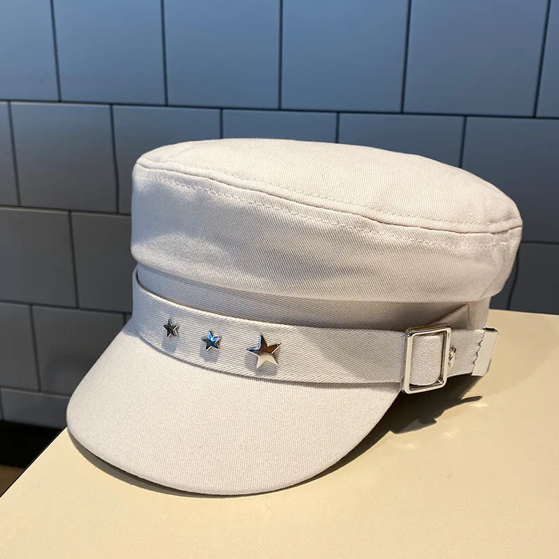 Women's Black Star Beret | British Retro Military Style Korean Fashion Cap for Spring, Autumn & Winter