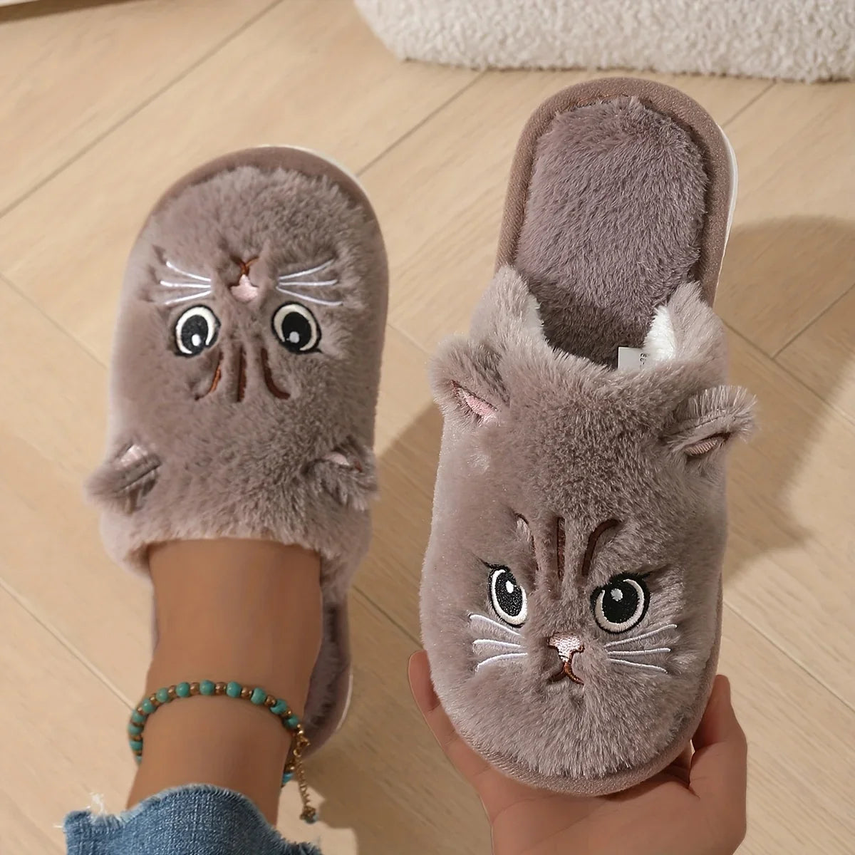 Plush Cat Slippers – Cozy Winter Indoor House Shoes with Non-Slip EVA Sole