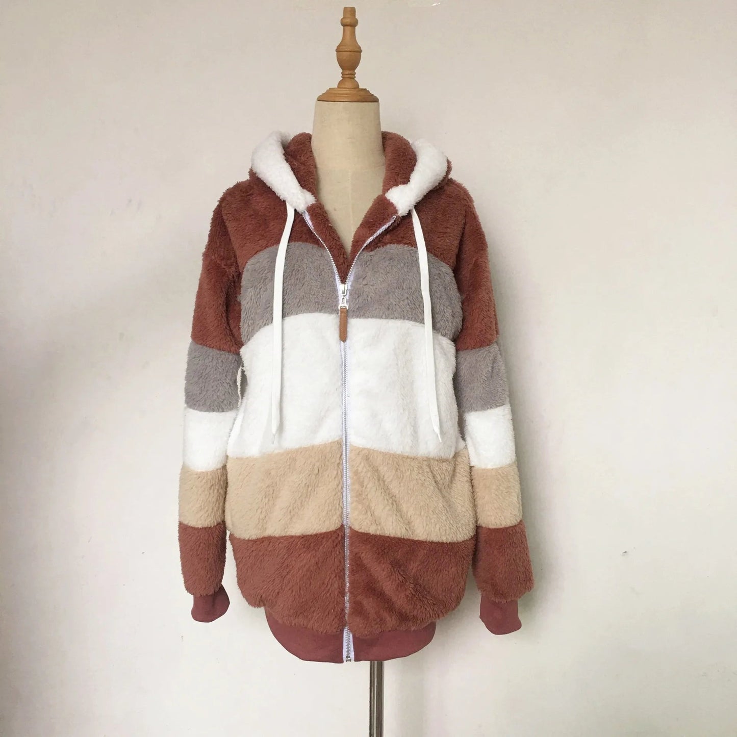 Women's Oversized Hooded Plush Jacket – Warm Zip - Up Streetwear Coat | S–5XL, 9 Colors - G - Catoure Women's Oversized Hooded Plush Jacket – Warm Zip - Up Streetwear Coat | S–5XL, 9 Colors Women's Outerwear
